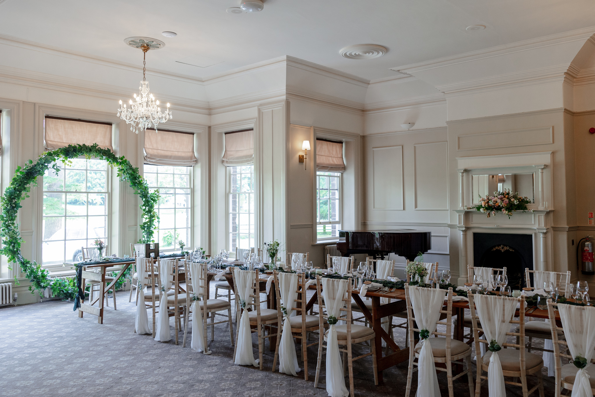 Peterstone Court Wedding - Wedding room 