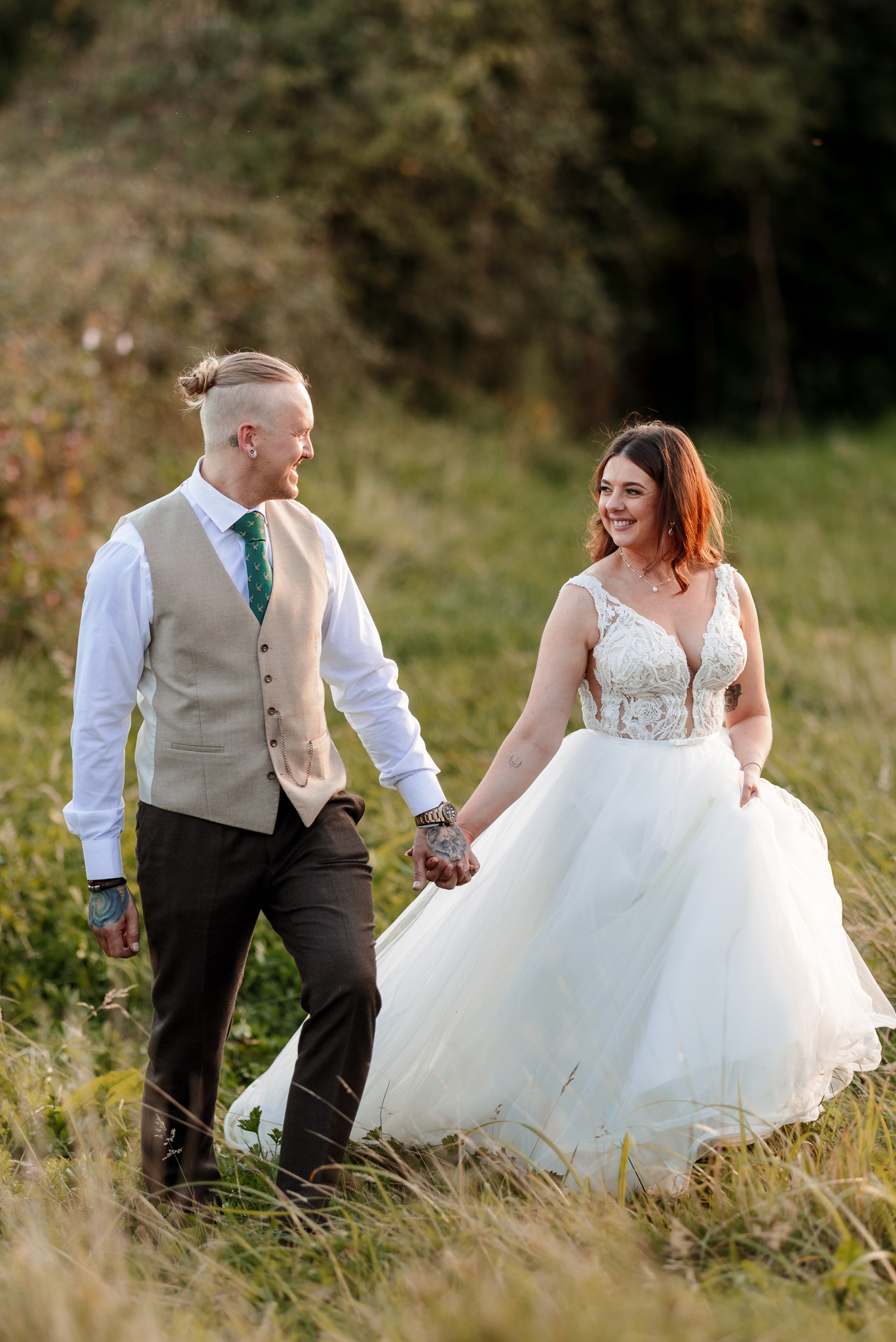 West Wales Wedding Photographer | The Plough Inn, Llandeilo